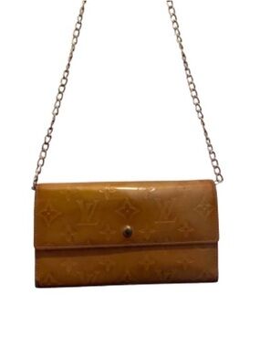 Louis Vuitton Vernis Sarah Monogram Wallet Gold Vintage with Chain and COA